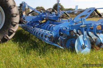 Дискатор Lemken Heliodor 9/500 KA в работе. Видео Дискатор Lemken Heliodor 9/500 KA в работе. Видео
