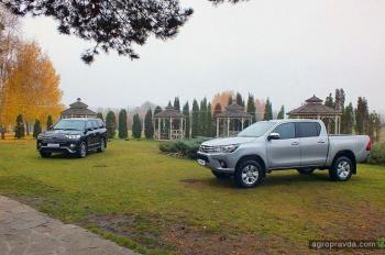 Toyota представила линейку автомобилей для фермеров Toyota представила линейку автомобилей для фермеров