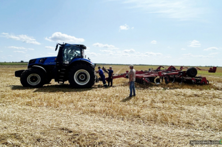 Як відпрацював трактор New Holland T8.415 Genesis під час дискування