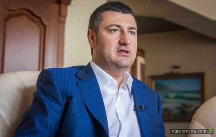 Бахматюк просит президента вмешаться в ситуацию вокруг Ukrlandfarming