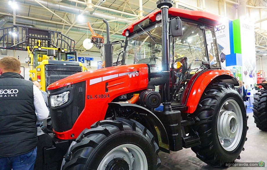 100-сильные тракторы YTO продолжают поступать украинским фермерам