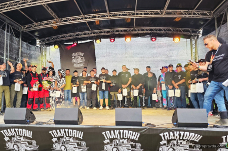 Фермери Литви вперше провели гонки «Тракторний Дакар»