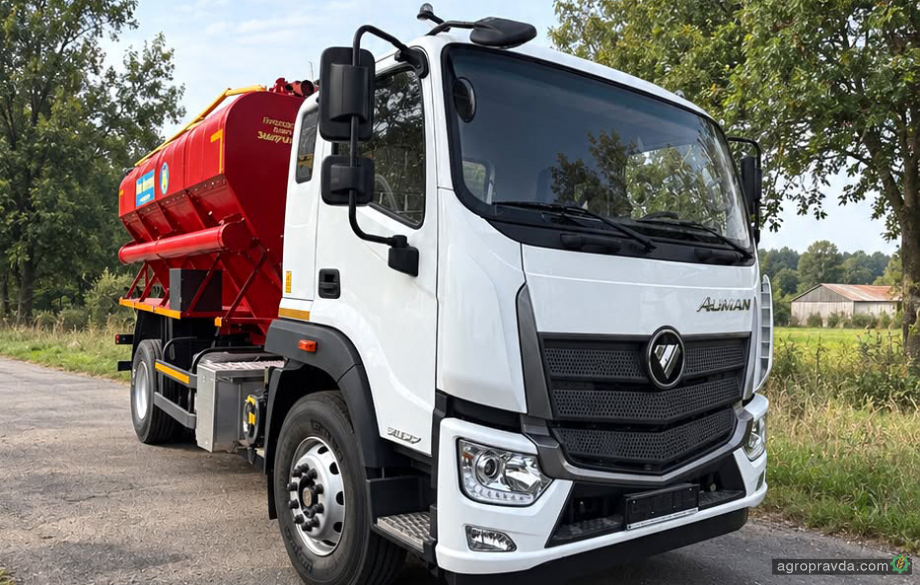 FOTON AUMAN BJ 1206 — надійна основа для спеціалізованого кормовоза