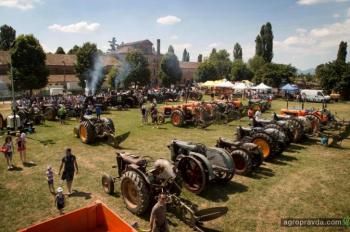 Maschio Gaspardo провела фестиваль исторических тракторов. Фото