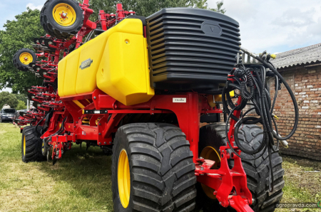 Довгоочікувана прем’єра в Україні: Väderstad Seed Hawk — ексклюзивно у ТЕХНОТОРГ