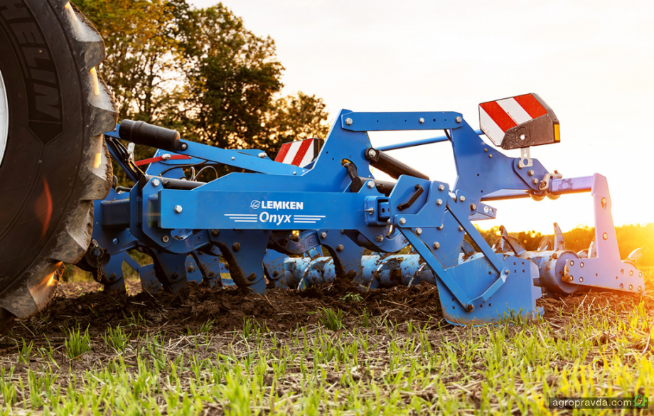 LEMKEN виводить на ринок глибокорозпушувач