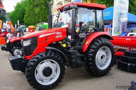 В Киеве представили обновленный трактор YTO 1024