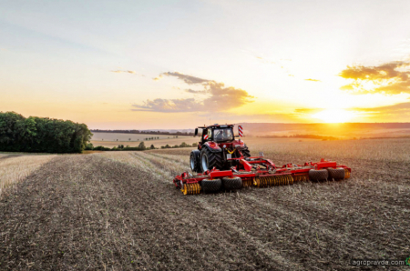 Дисковий культиватор Carrier 925 з CrossCutter Disc: ідеальне рішення для ґрунтів