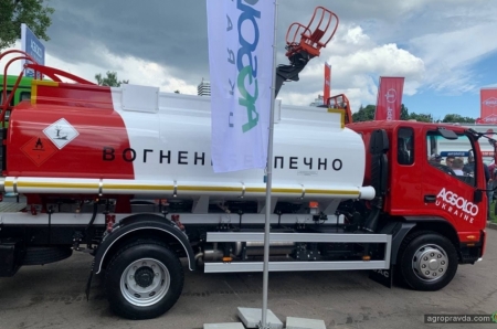 Украинским аграриям предложили 8-кубовые топливозаправщики на шасси JAC N120
