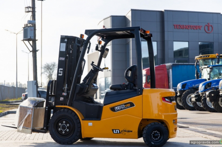 В чому переваги електронавантажувачів UN Forklift серії V