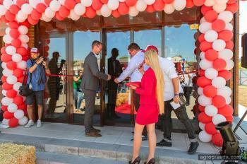 В Кропивницком открылся новый дилерский центр Case IH