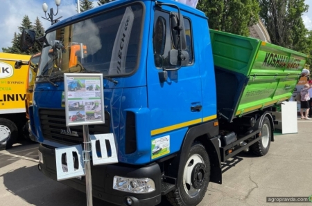 В Украине представили две новинки грузовиков для аграриев