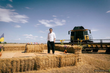 Святослав Вакарчук завітавна поля Agrotrade Group