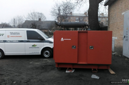 AGCO продовжує передавати генератори в медичні заклади України
