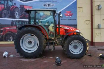 Massey Ferguson представил в Украине трактор по цене МТЗ