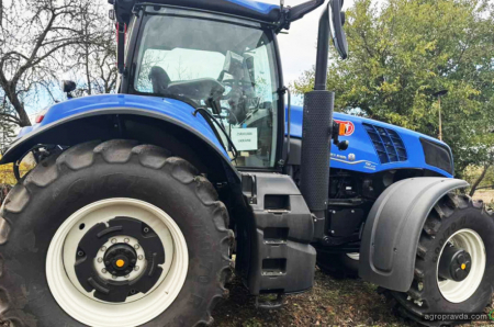 Новий трактор New Holland T8.415 Genesis вже відвантажено на Київщину