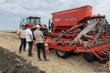 На Битві Агротитанів KUHN представив 10 одиниць техніки в роботі