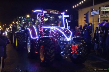 Рождественские тракторы. Фото