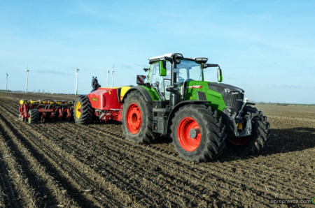 Fendt 832 Vario встановив рекорд середньої витрати палива