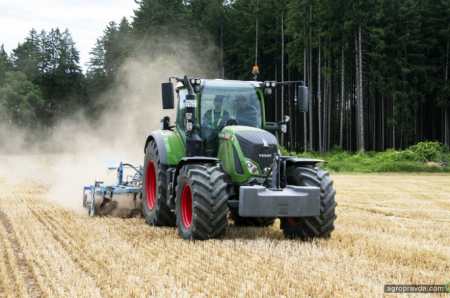 Співробітники Fendt провели День активності #TeamFENDT з фермерами