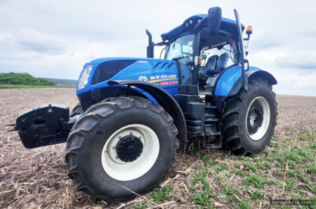 Трактори New Holland продовжують вражати під час демонстрацій
