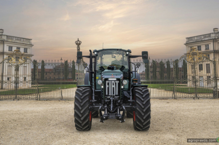 New Holland представив вражаючий концептуальний трактор