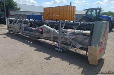 На полях Харківщини почала працювати ще одна жниварка MAIZCO з комбайном New Holland