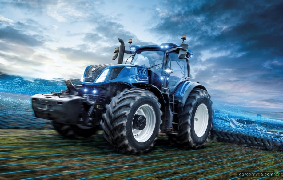 New Holland представил новый флагманский трактор серии T7