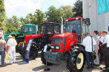 Тракторы на выставке Агро-2015