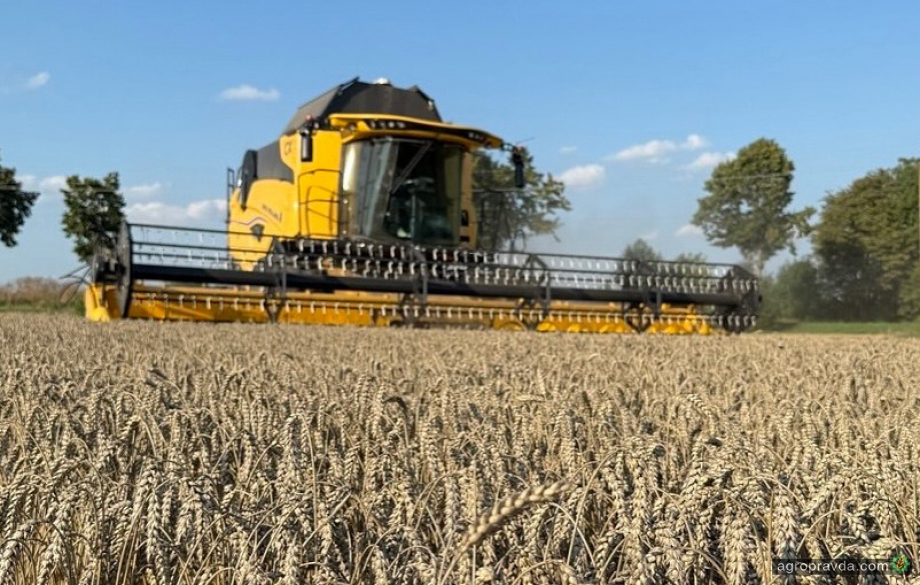 В Україні випробовують новинку - New Holland CX8.80 2026 модельного року