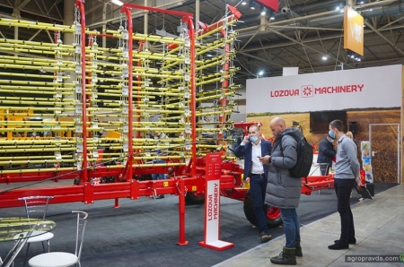 Lozova Machinery представила обновленные агрегаты на выставке «Зерновые технологии» 