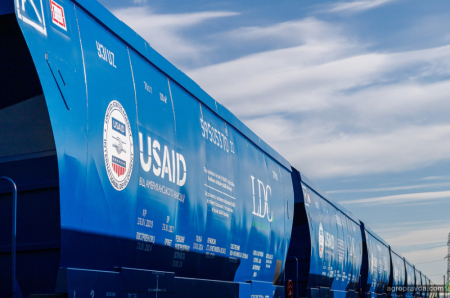 USAID придбав 85 зерновозів найбільшому іноземному експортеру українського зерна