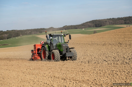 Більше, ніж просто трактор. Fendt оновив трактори 300 Vario