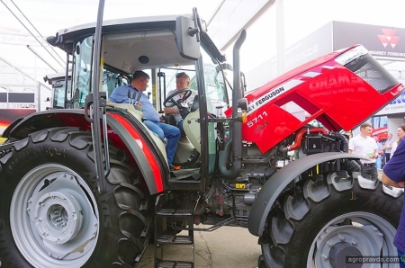 В Украине представили новый трактор для семейных хозяйств