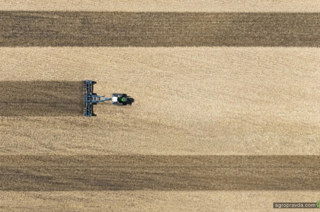 Яким буде нове покоління гусеничного трактора Fendt 1100 Vario MT