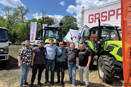 Трактори ZOOMLION представили на AGRO Challenge 2025