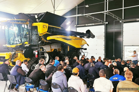 В Україні пройшла навчальна сесія для операторів техніки New Holland