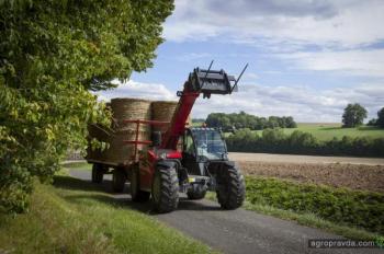 Massey Ferguson выводит на рынок сельхозпогрузчики MF 9000 