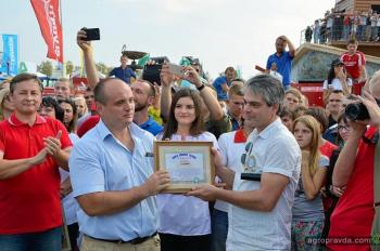 На AGROEXPO-2017 богатыри установили рекорд Украины. Фото
