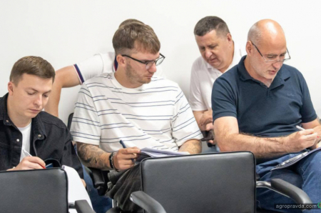 Команда Астра взяла участь у тренінгу з продажів техніки Fendt