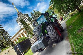 В Киеве представили ТОП-трактор Fendt 1000