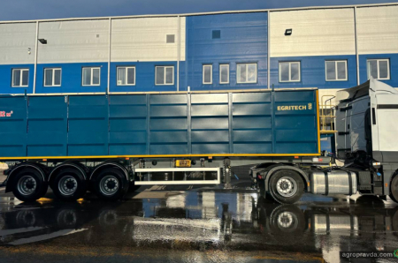 В Україні з'явились цікаві зерновози Ford Trucks