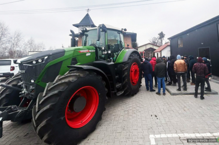 «Астра» продовжує навчання по роботі з технікою HORSCH
