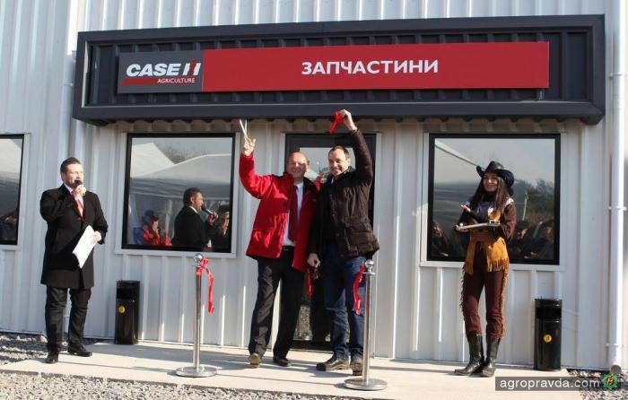 В Прилуках открылся новый дилерский центр Case IH