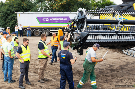 ТЕХНОТОРГ презентував інноваційний комбайн нового покоління New Holland CR11