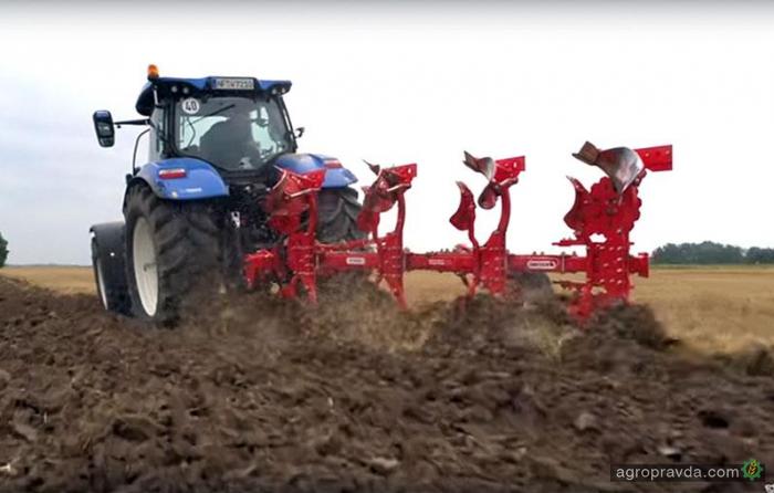 Как менялся импорт почвообрабатывающей техники, сеялок и разбрасывателей в Украине