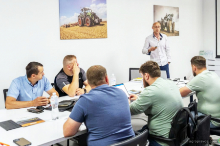 Команда Астра взяла участь у тренінгу з продажів техніки Fendt
