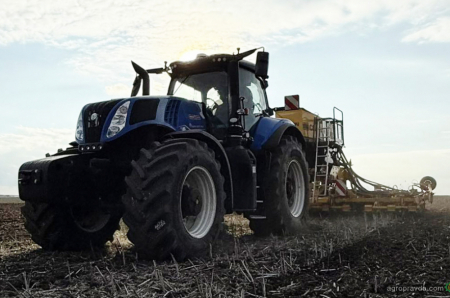 Як працює трактор New Holland T8.435 Genesis у парі із сівалкою Claydon Hybrid T