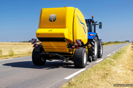 Нові рулонні прес-підбирачі New Holland Roll-Belt™ PLUS