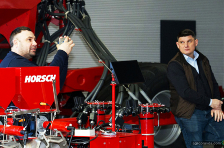 Команда продажів Астра пройшла дводенний інтенсив із техніки HORSCH